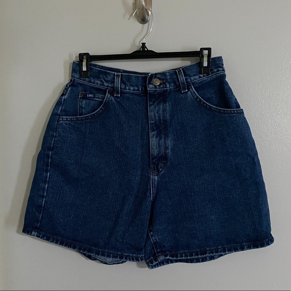 Vintage Lee denim shorts 26” waist dark blue